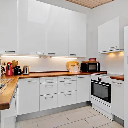 Pet Friendly In With Heated Swimming Pool Semesterbostad Knebel